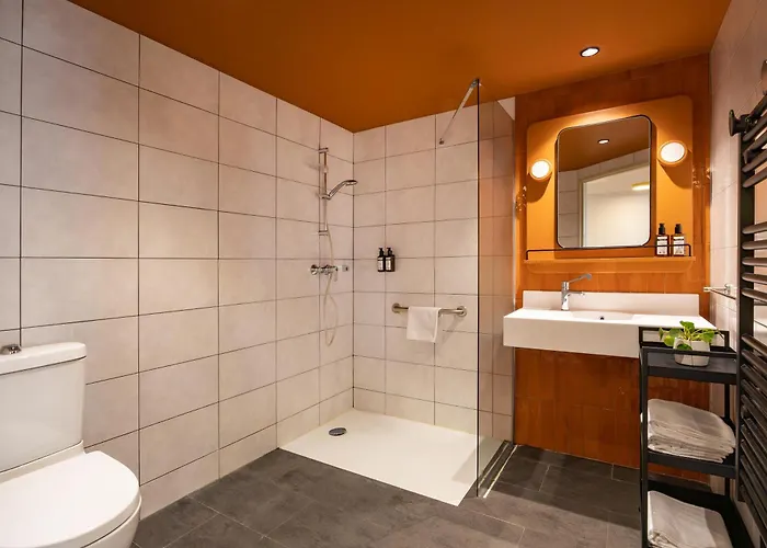 Citadines Republique Lägenhetshotell 3*