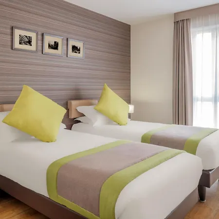 Citadines Republique מלון דירות 3*
