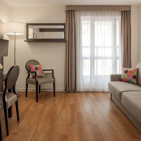 Apartmanhotel Citadines Republique Párizs
