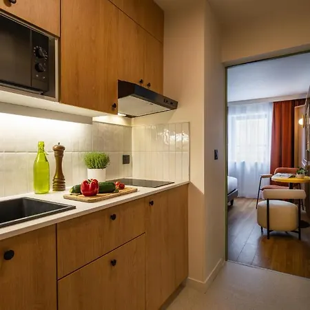 Citadines Republique 3*