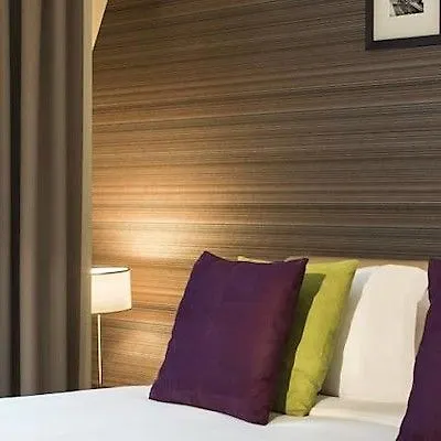 Citadines Republique מלון דירות 3*