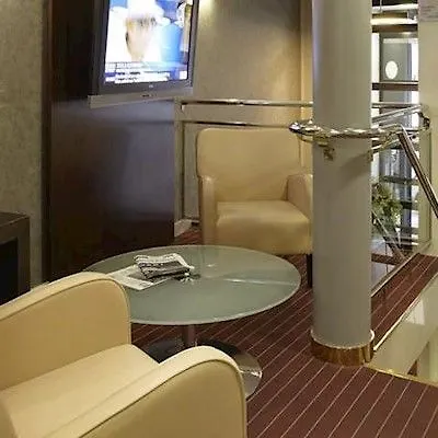 Citadines Republique Aparthotel Parijs