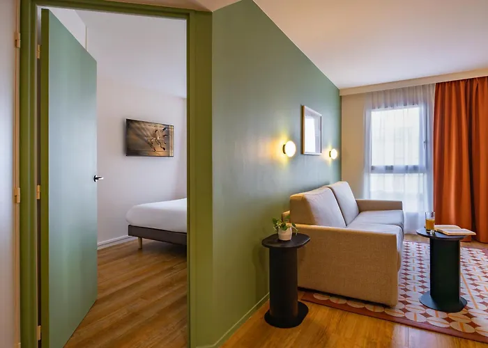 Apart-hotel Citadines Republique 3*