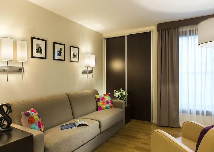 Aparthotel Citadines République Parigi