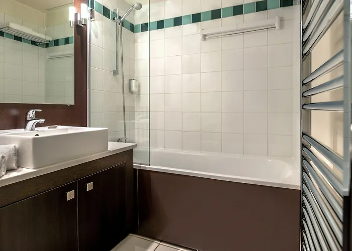 Citadines République Parigi