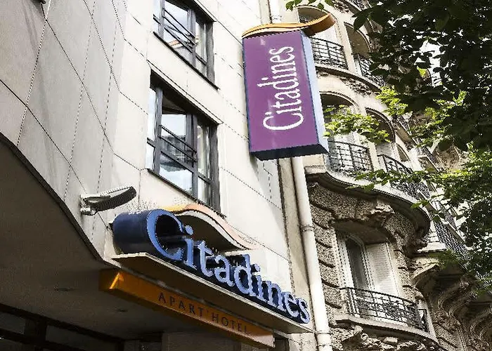 Citadines Republique 3*