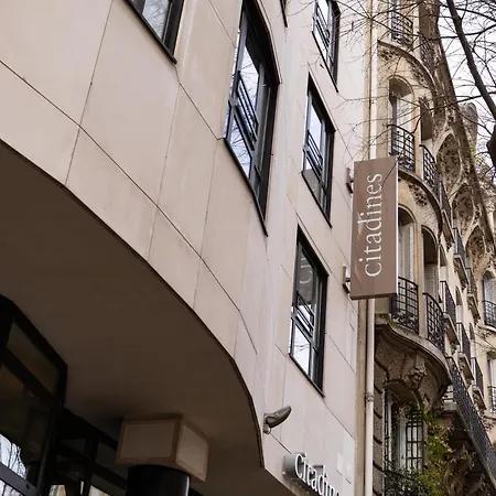 Citadines Republique Aparthotel 3*